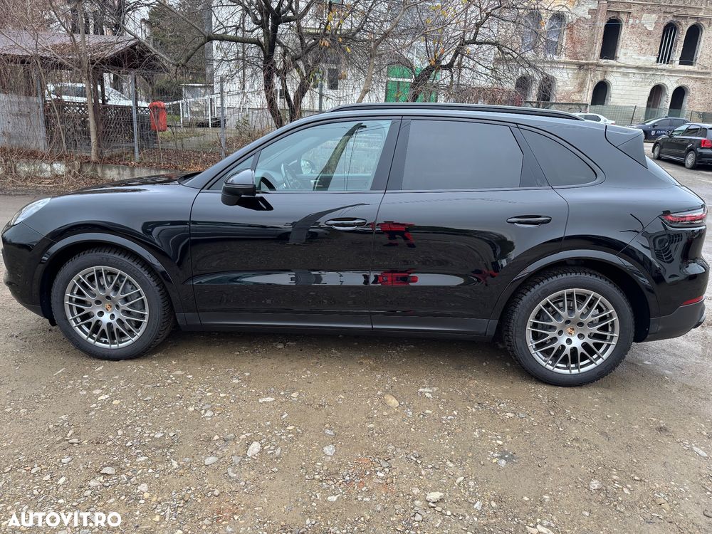 Porsche Cayenne - 17