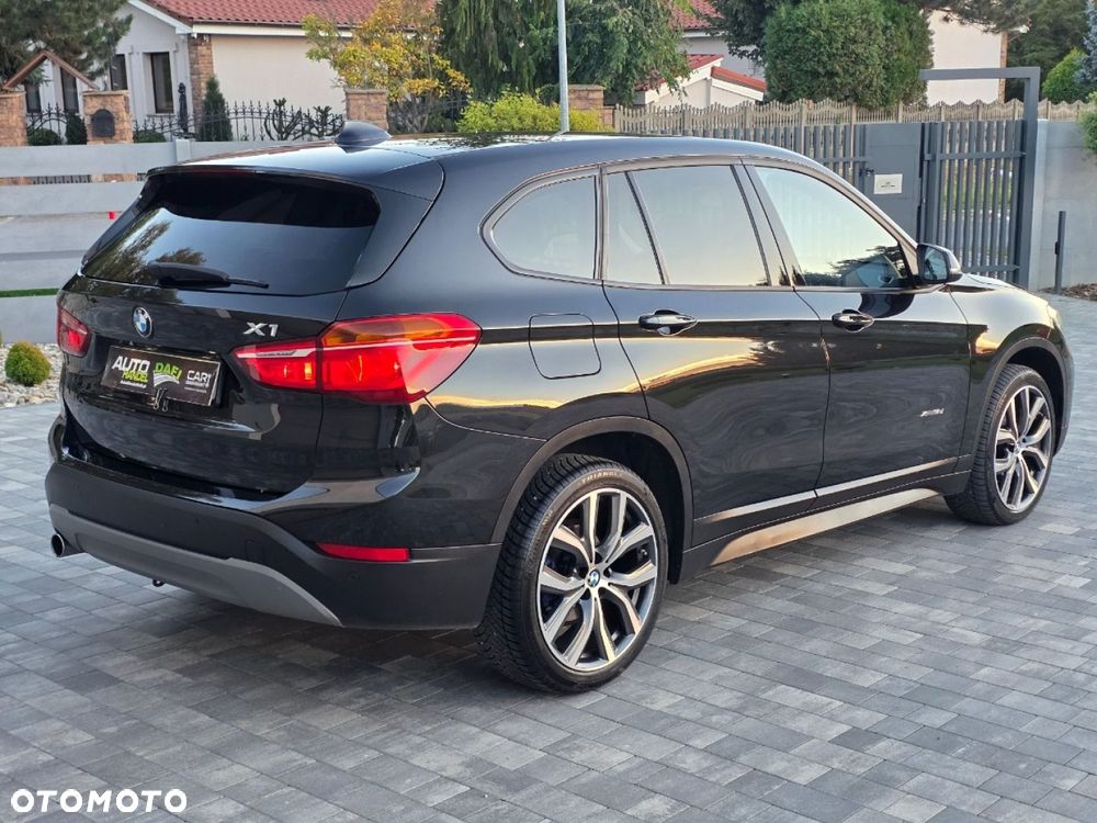 BMW X1 - 32