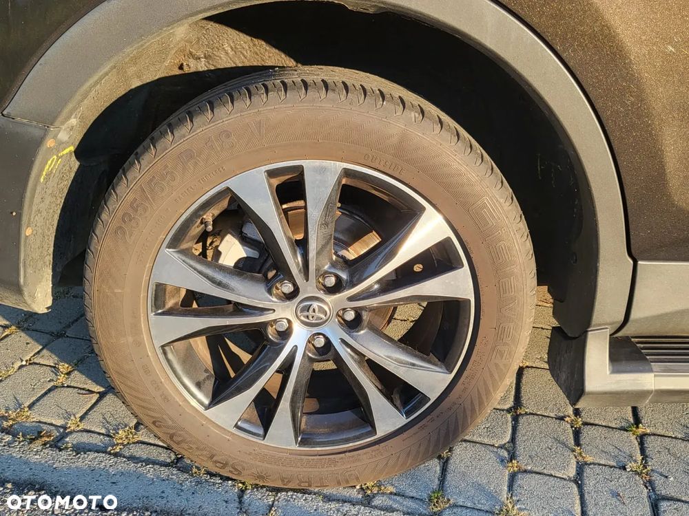 Toyota RAV4 2.0 D-4D Premium - 19