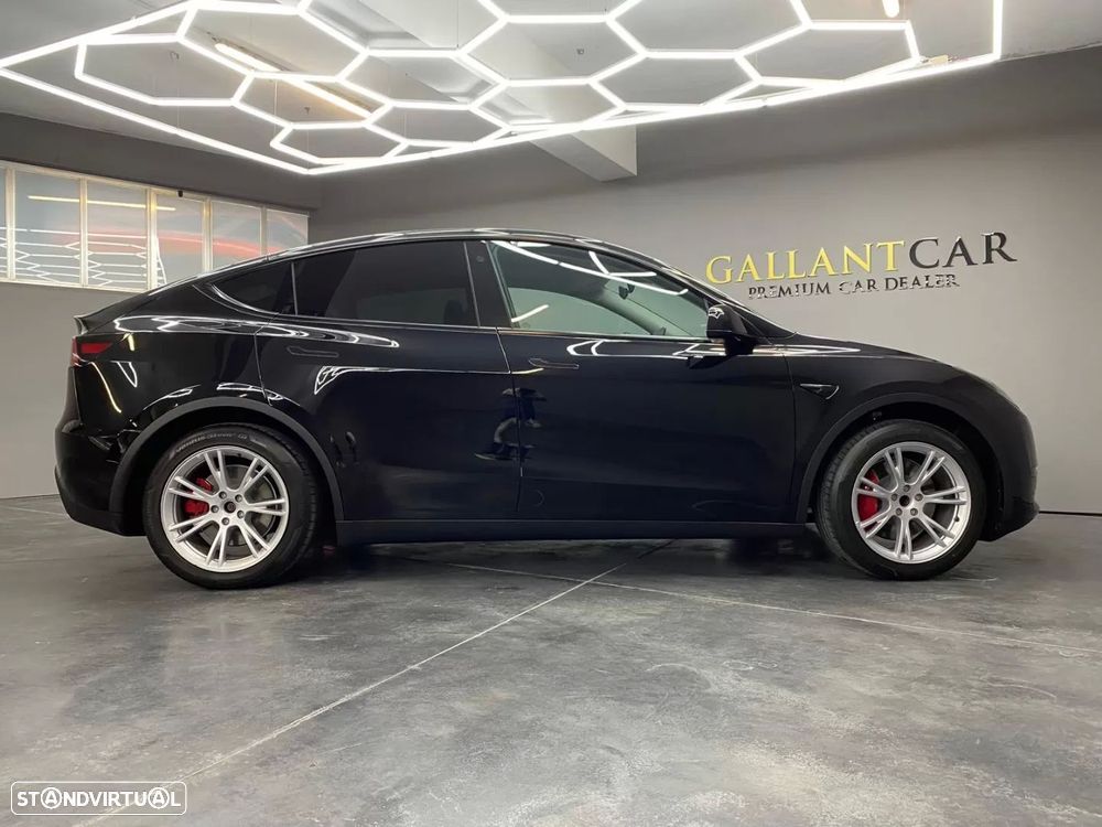 Tesla Model Y Long Range RWD - 7