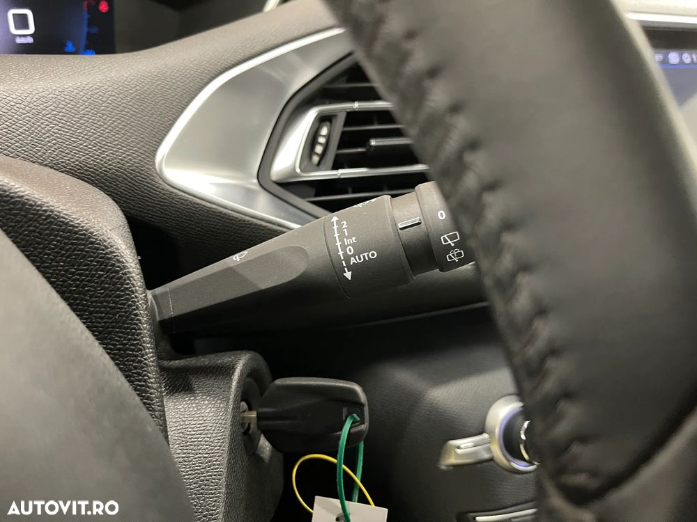 Peugeot 308 PureTech 110 Stop & Start Active Pack - 27