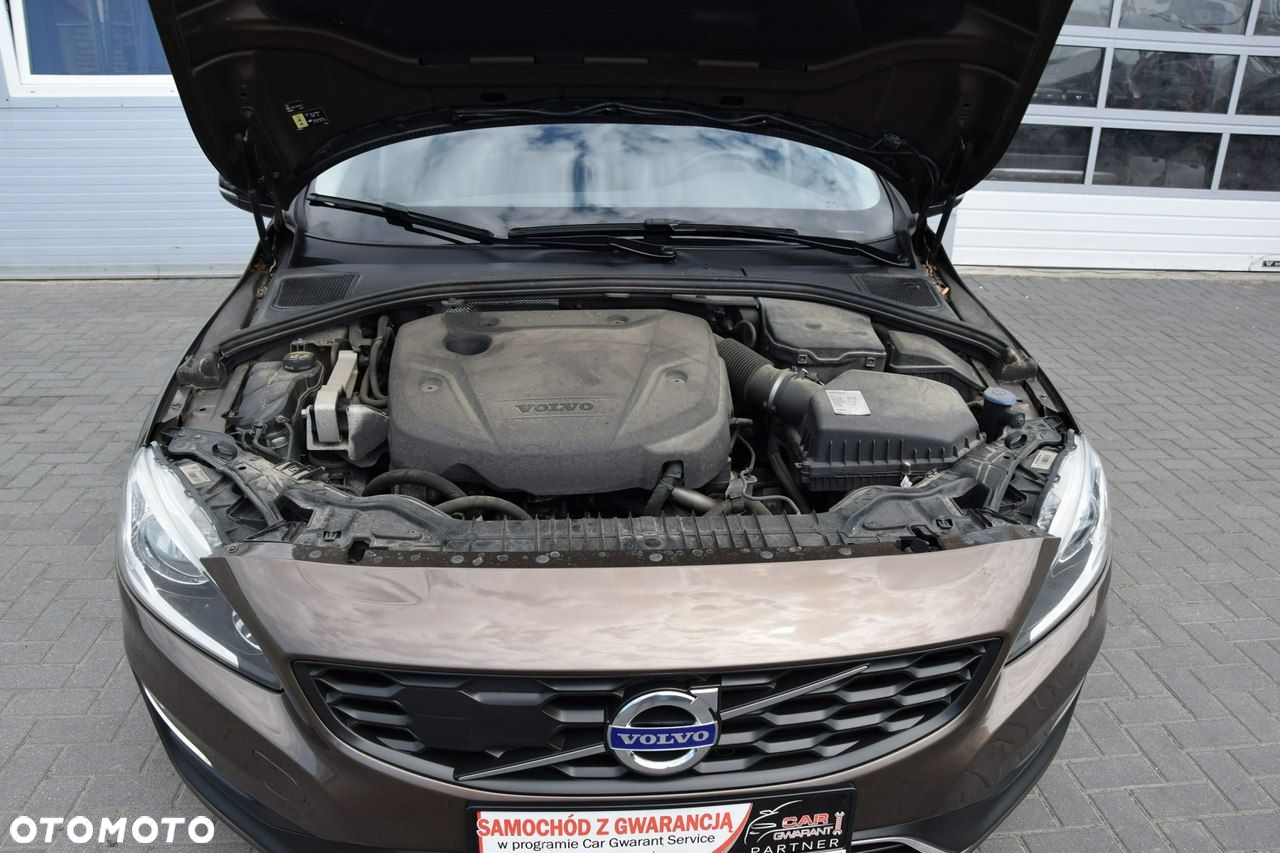 Volvo V60 Cross Country D3 Drive-E Summum - 38