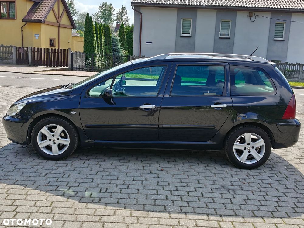 Peugeot 307 HDi 135 Tendance - 17