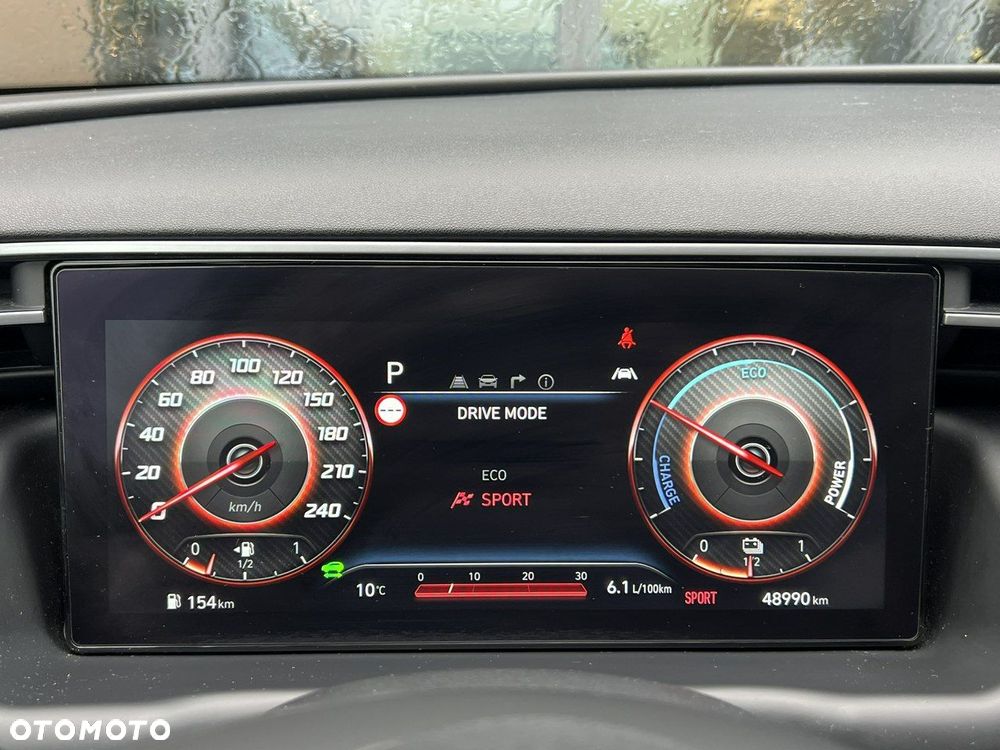 Hyundai Tucson 1.6 T-GDi HEV Executive 2WD - 18