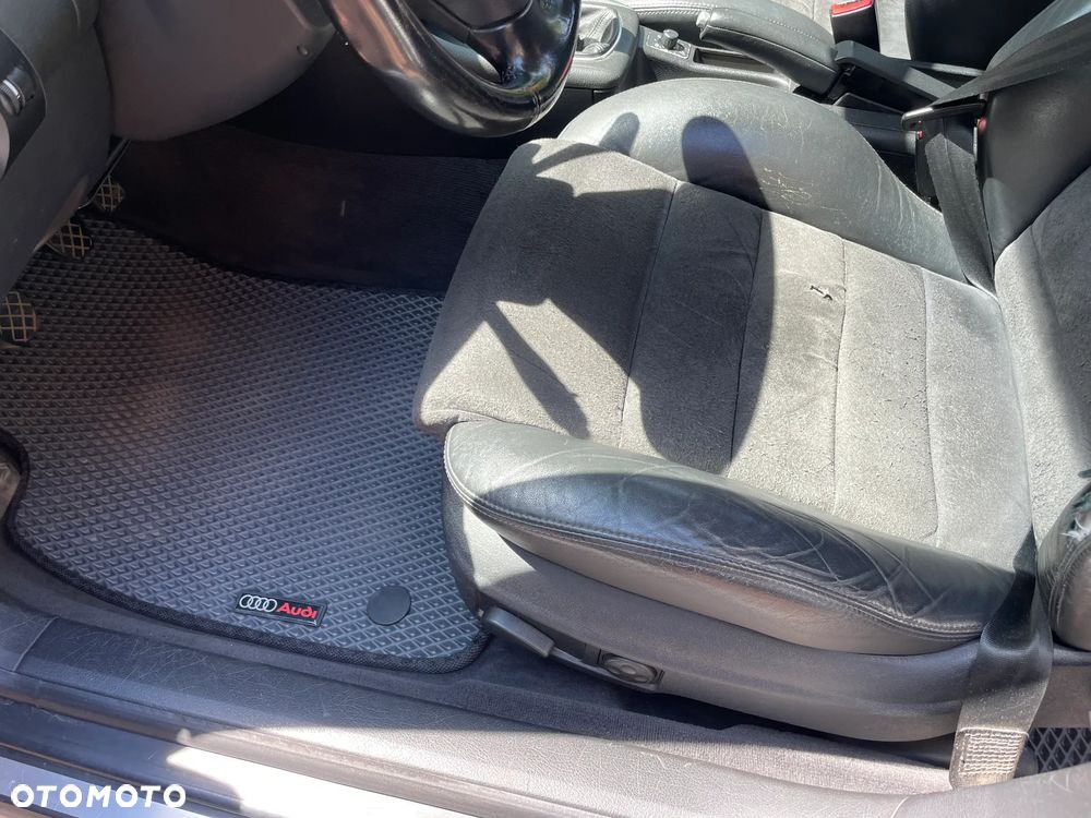 Audi A6 Avant 1.8T - 30