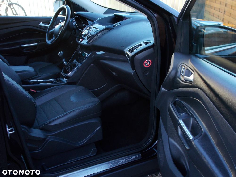 Ford Kuga 2.0 TDCi 4WD Titanium - 6