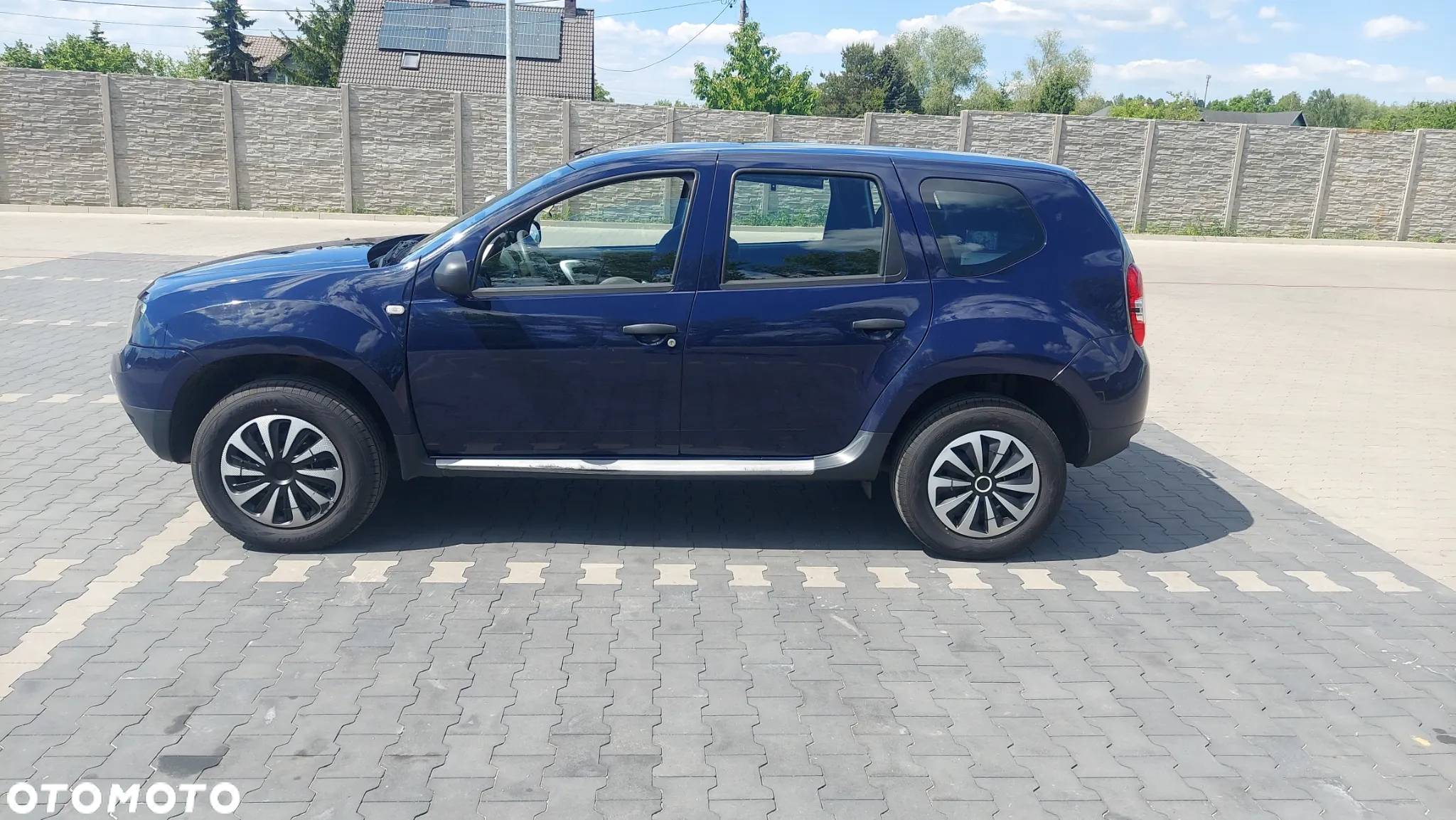 Dacia Duster 1.6 SCe Laureate S&S - 10