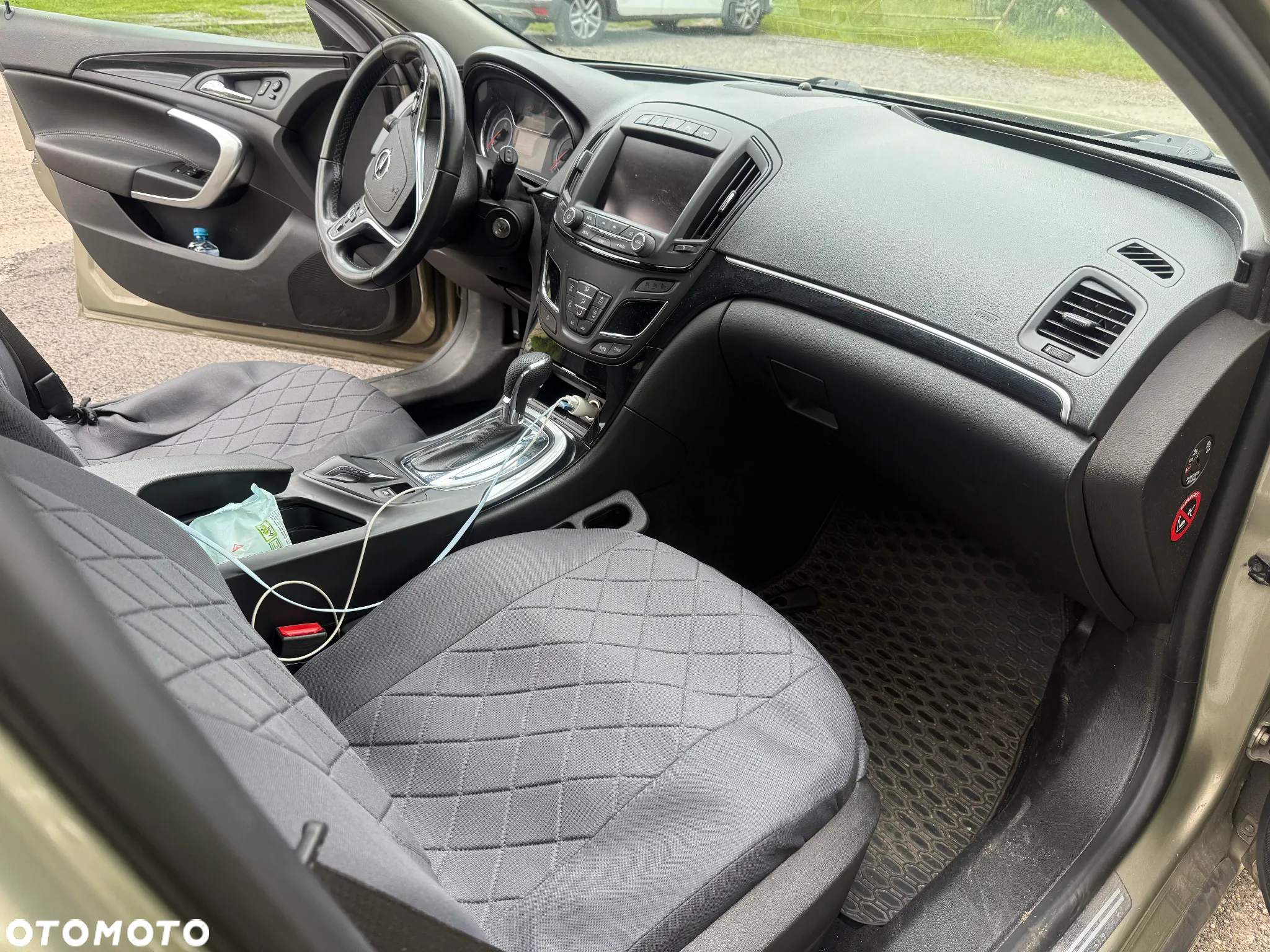 Opel Insignia CT 2.0 CDTI 4x4 - 13