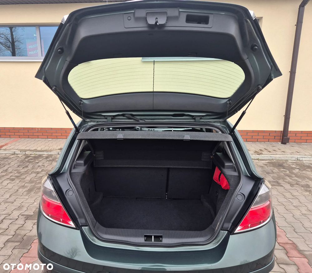 Opel Astra 1.6 Enjoy - 15