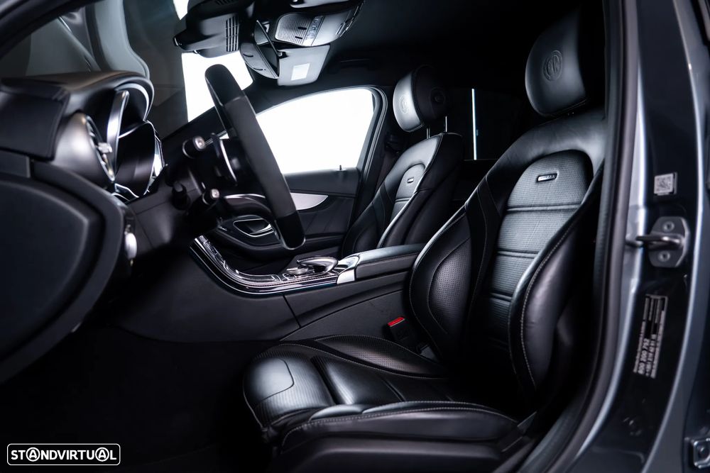 Mercedes-Benz C 63 AMG S - 27