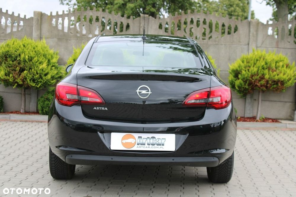 Opel Astra 1.6 Active - 8