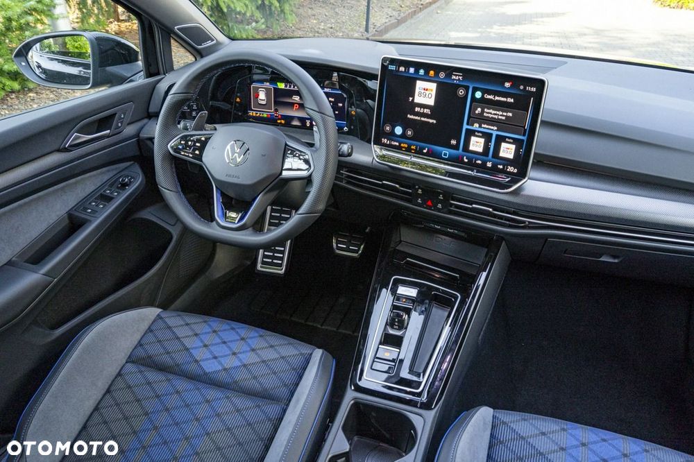 Volkswagen Golf - 20