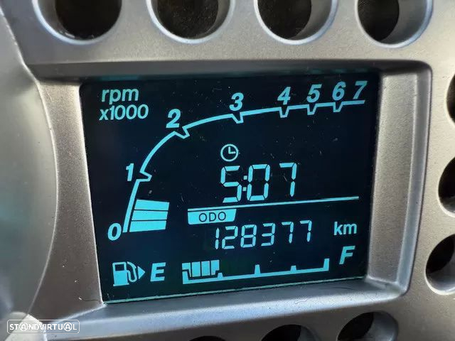 Chevrolet Spark 1.0 L - 26