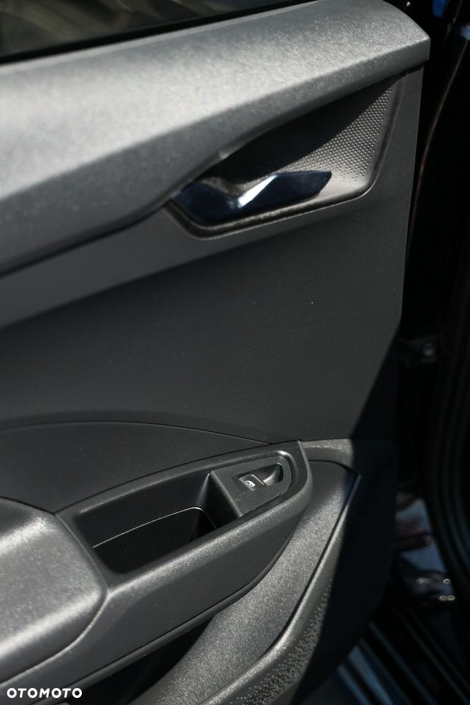 Skoda Fabia 1.0 TSI Monte Carlo DSG - 26