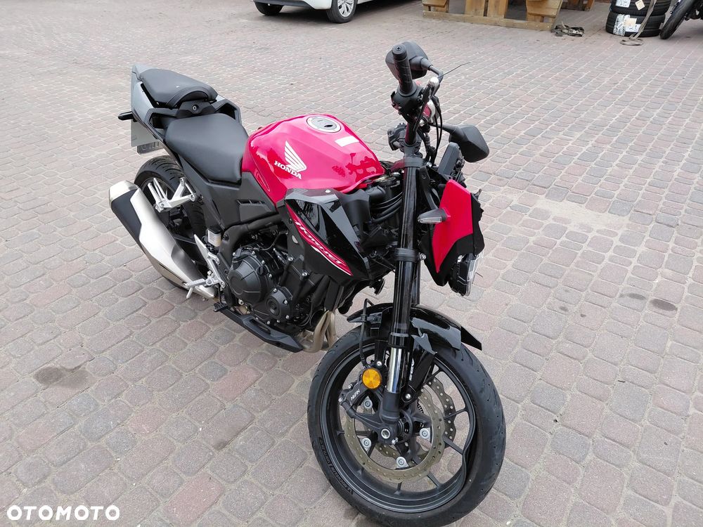 Honda CB - 8