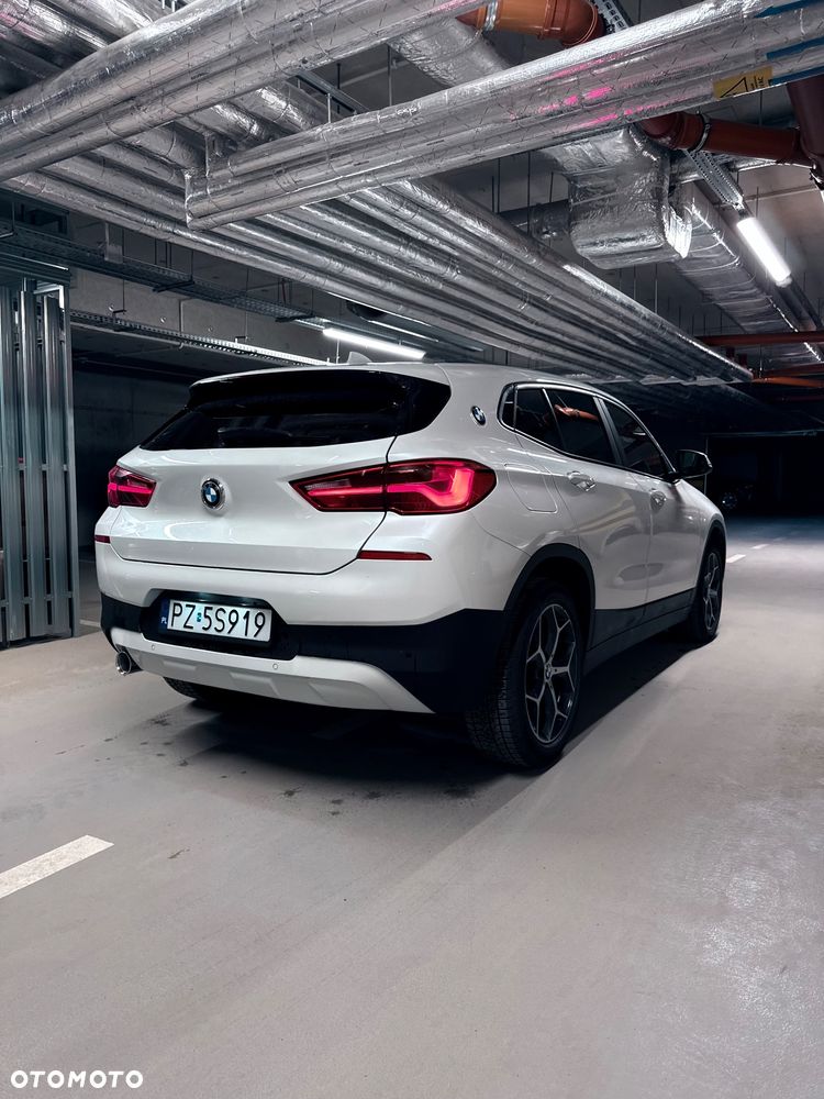 BMW X2 sDrive18i Advantage Plus - 2