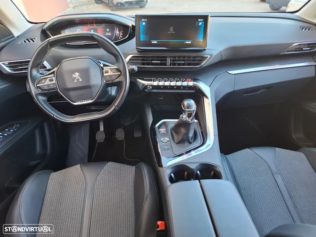 Peugeot 3008 PureTech 130 Stop & Start GPF Allure - 7
