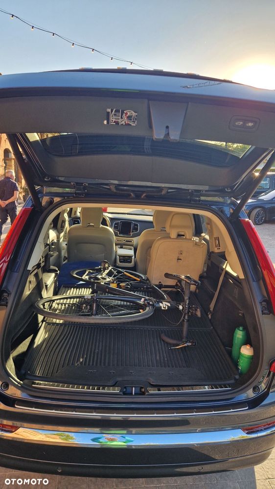 Volvo XC 90 - 19