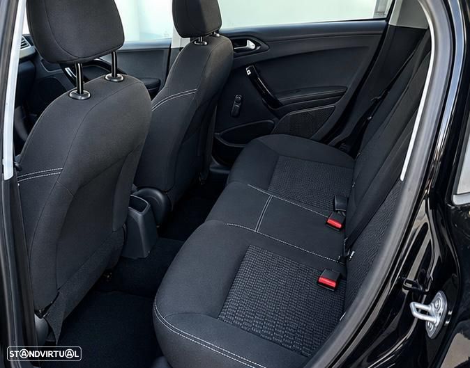 Peugeot 208 1.2 PureTech Active - 9