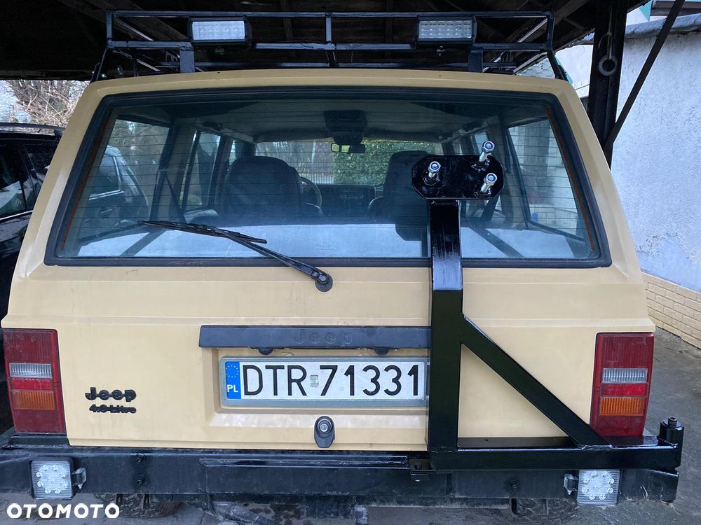 Jeep Cherokee - 5