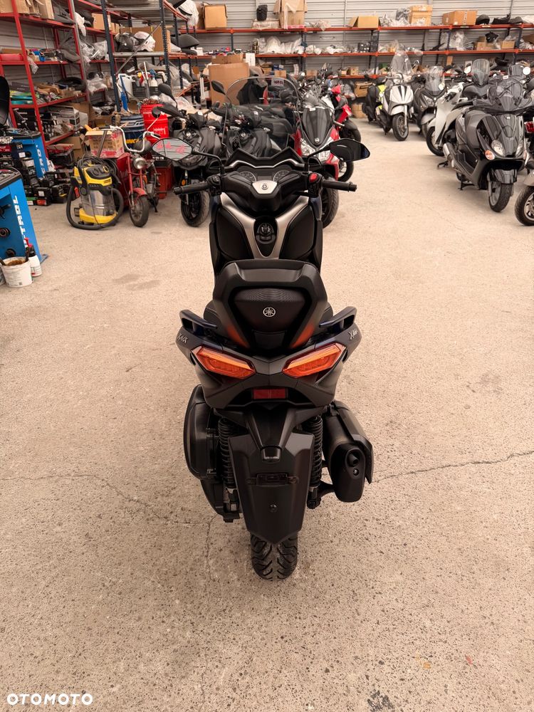 Yamaha X-max - 8