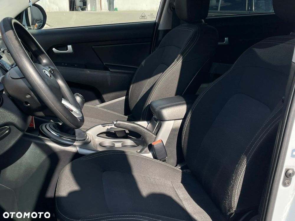 Kia Sportage 1.6 GDI L 2WD - 10