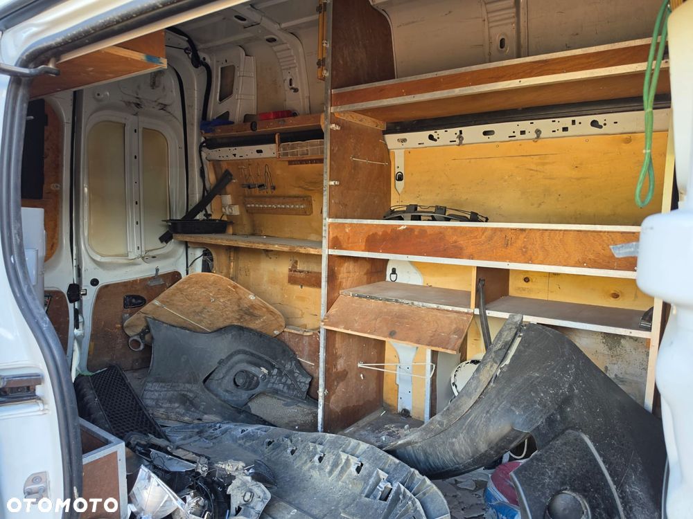 Renault Trafic - 17