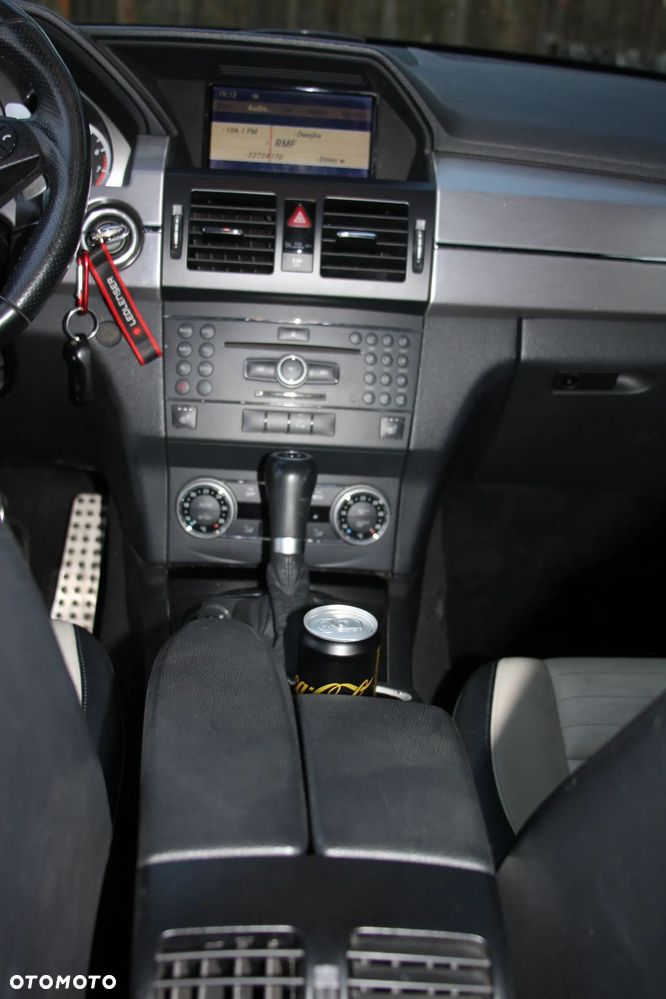 Mercedes-Benz GLK 350 4-Matic - 13