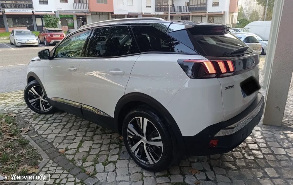 Peugeot 3008 PureTech 130 Stop & Start GPF EAT8 Allure - 13