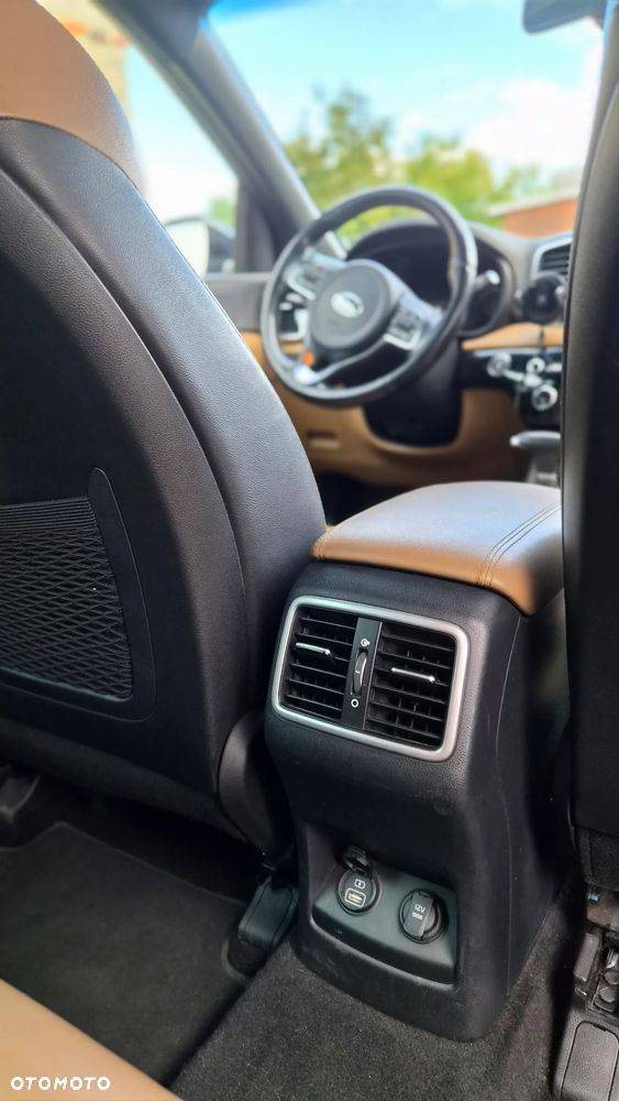 Kia Sportage 2.0 CRDI XL 4WD - 24
