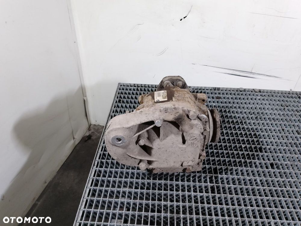 DYFERENCJAŁ TYŁ BMW E87 7566169-02 1.8 B - 3