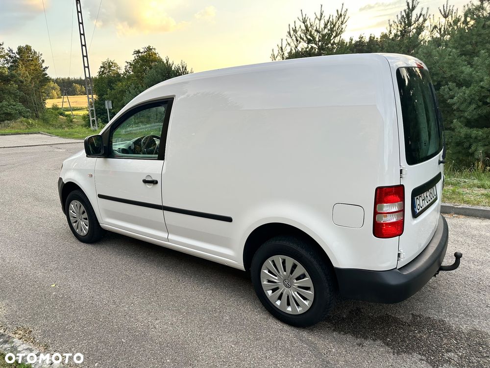 Volkswagen Caddy - 10
