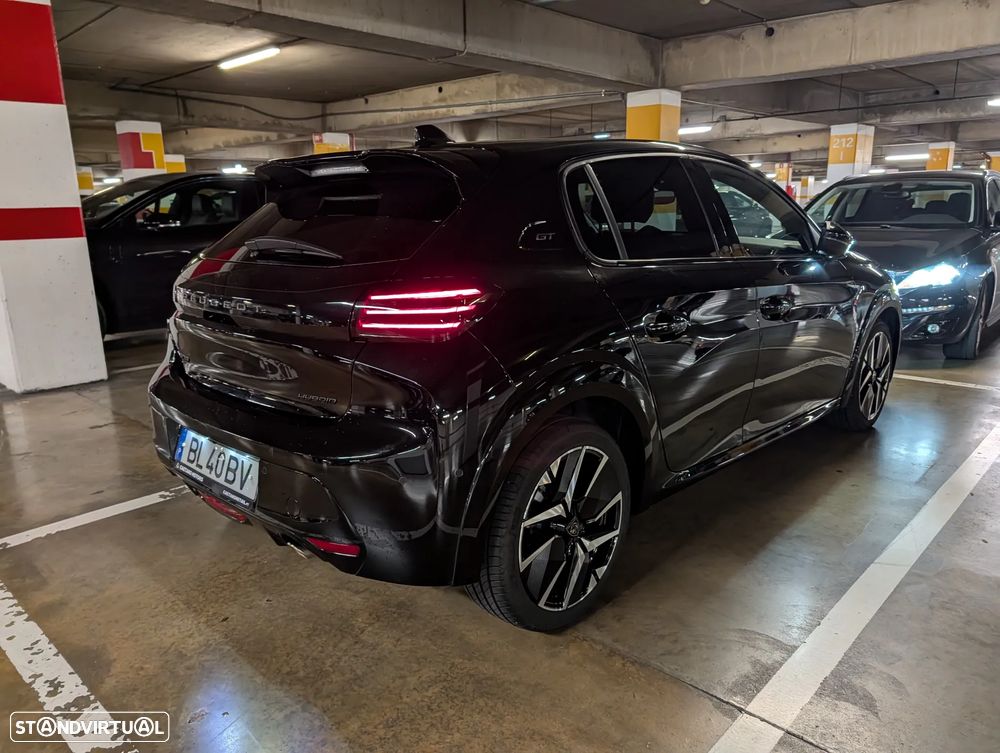 Peugeot 208 1.2 Hybrid GT e-DCS6 - 3