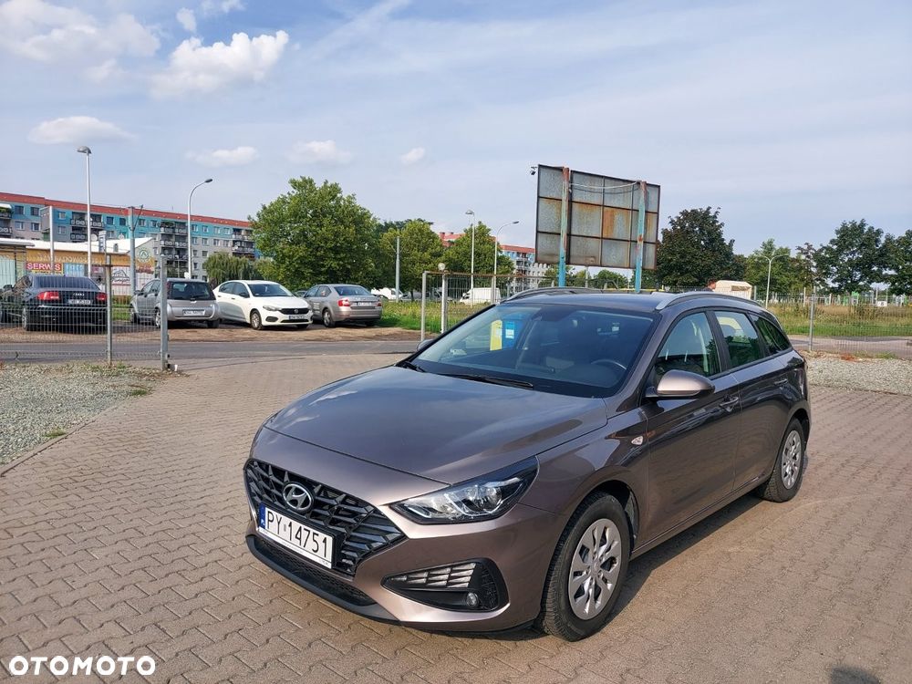 Hyundai i30 1.5 DPI Modern - 1