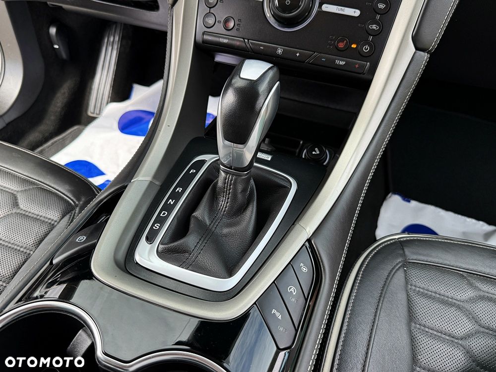 Ford Mondeo 2.0 TDCi STart-Stopp PowerShift-Aut Vignale - 36