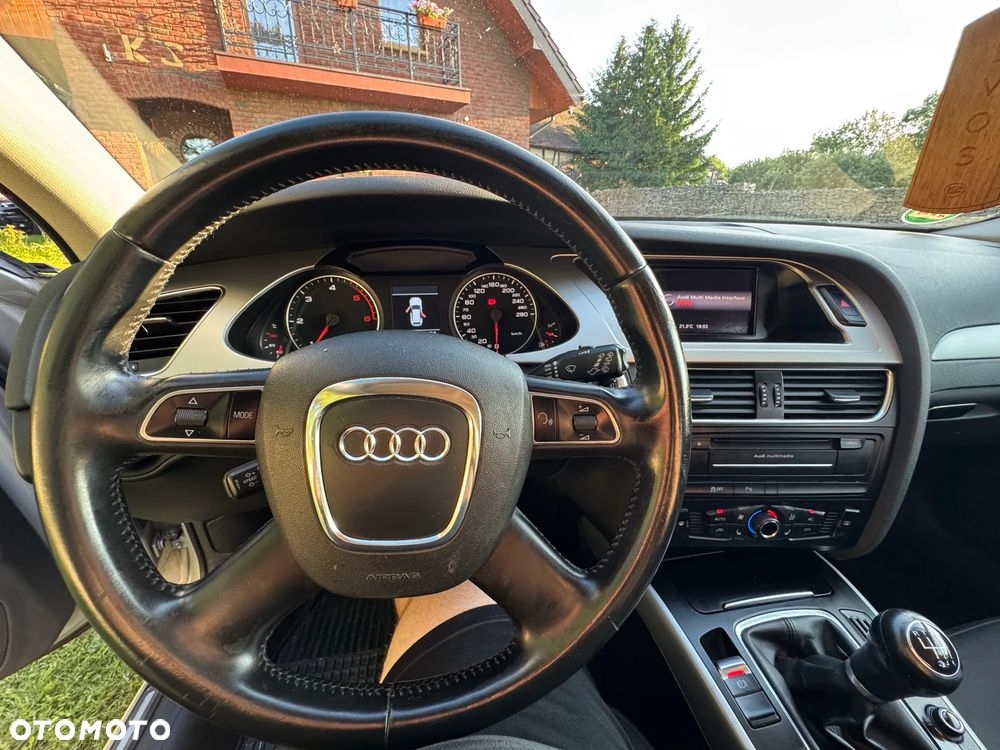 Audi A4 - 16