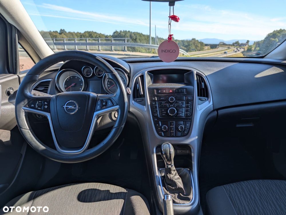 Opel Astra III 1.7 CDTI - 12