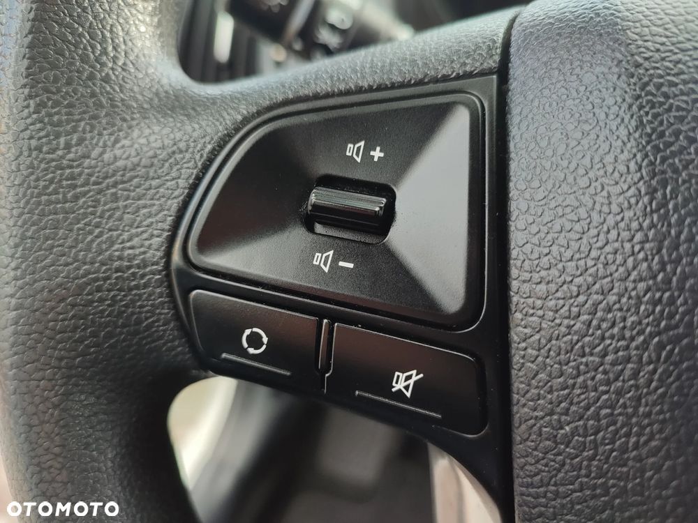 Kia Rio 1.2 Dream Team Edition - 22