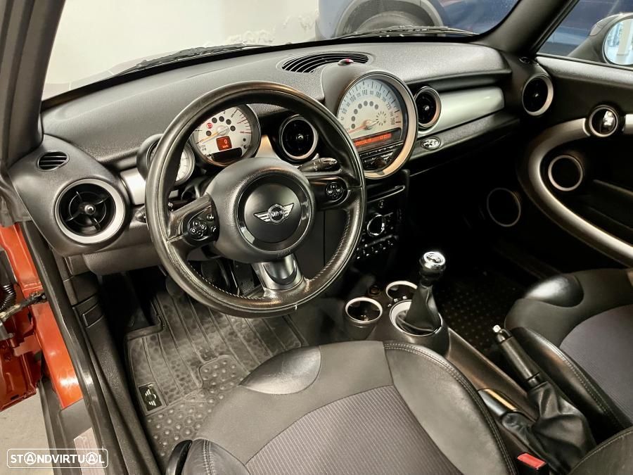 MINI Cabrio Cooper - 12