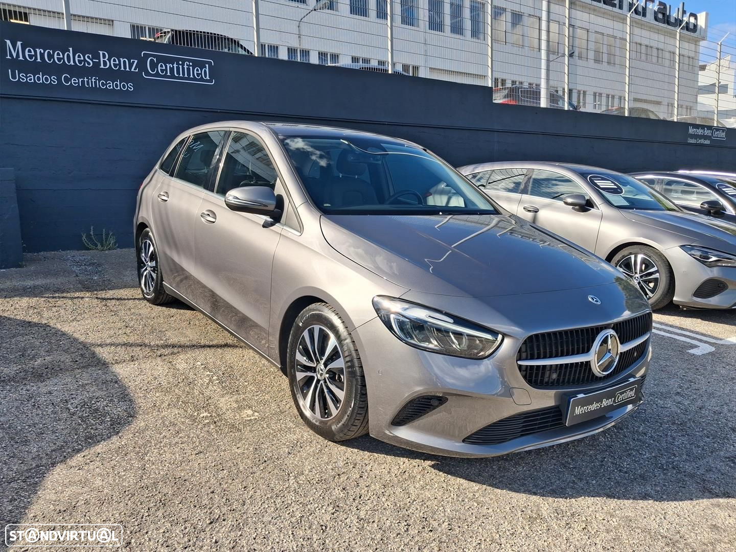 Mercedes-Benz B 180 d - 3
