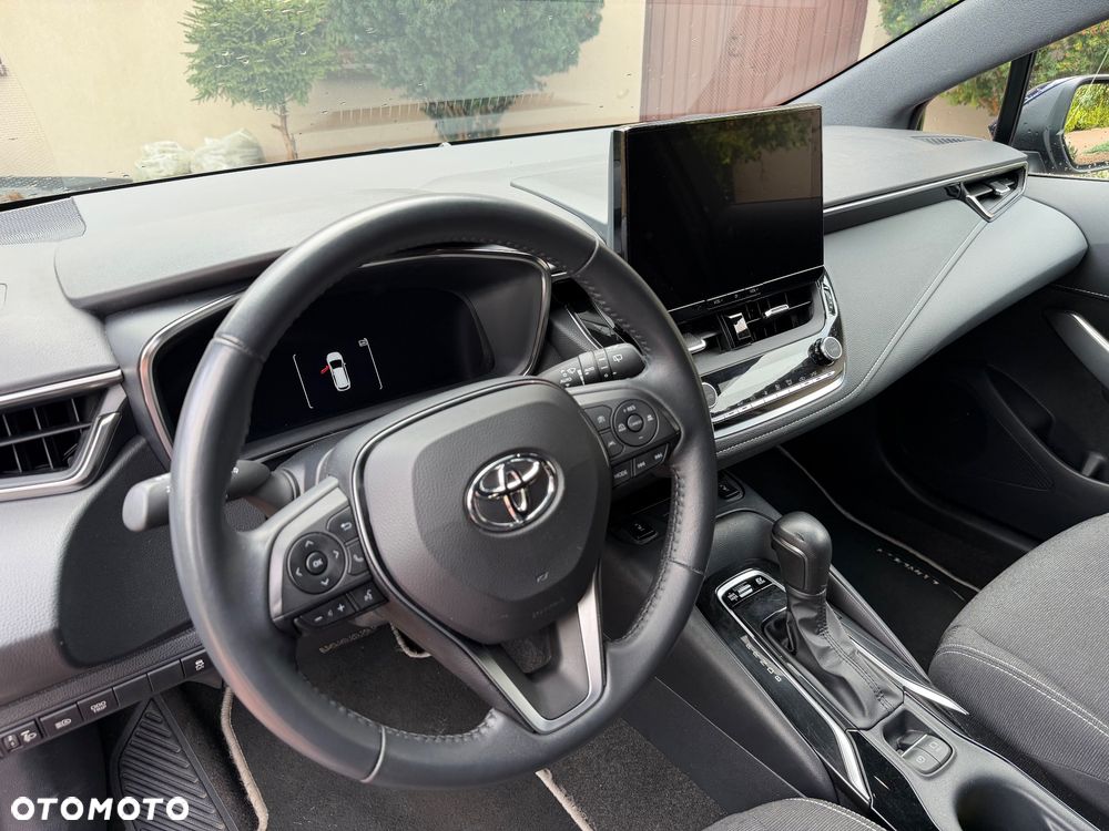 Toyota Corolla - 18