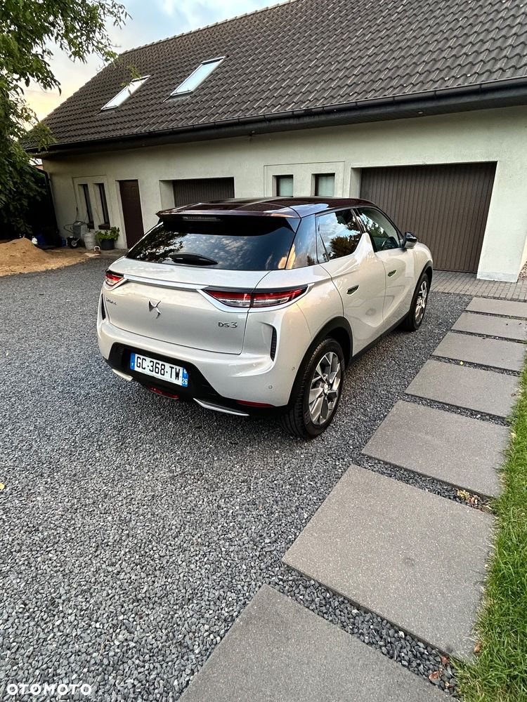 DS Automobiles DS 3 Crossback Crossback PERFORMANCE LINE + - 25