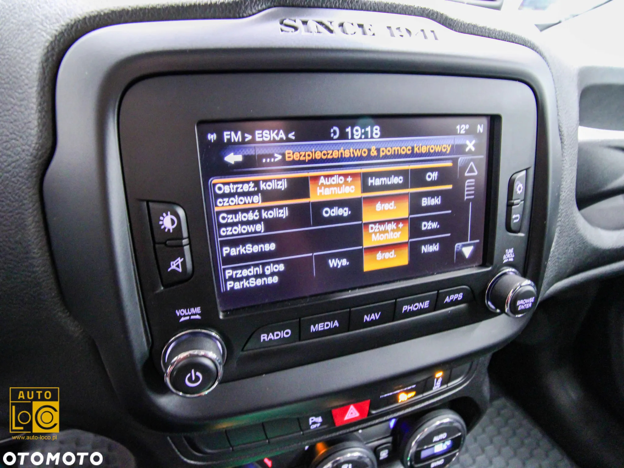 Jeep Renegade 1.4 MultiAir Limited 4WD S&S - 23