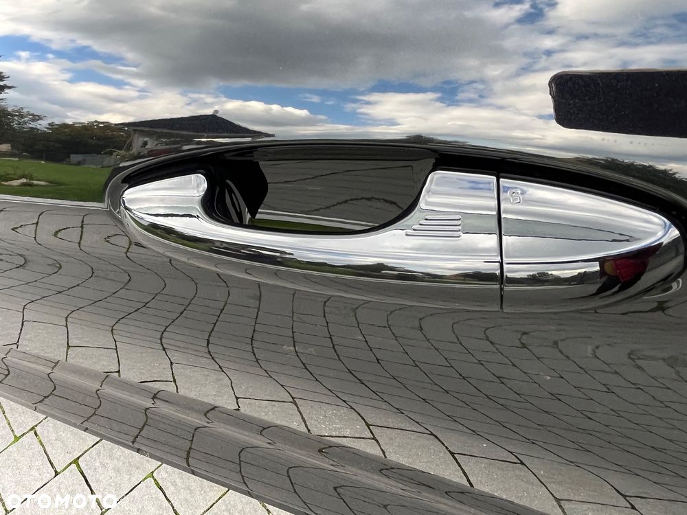 Ford Fiesta 1.5 TDCi S&S ST-LINE X - 14