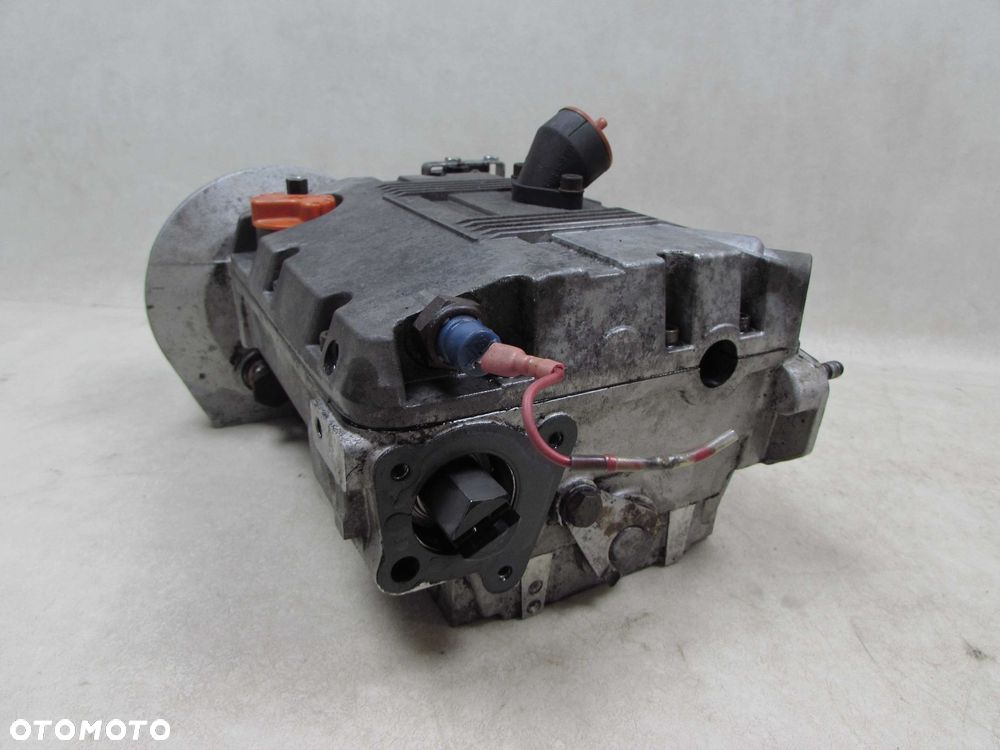 PIAGGIO PORTER HIJET PFAU QUARGO 0.7 DIESEL LOMBARDINI LDW702/P 04-16 GLOWICA KPL - 2