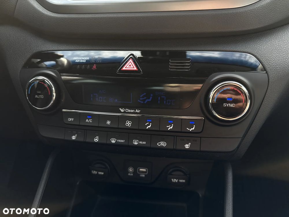 Hyundai Tucson 1.7 CRDI BlueDrive Comfort 2WD - 27