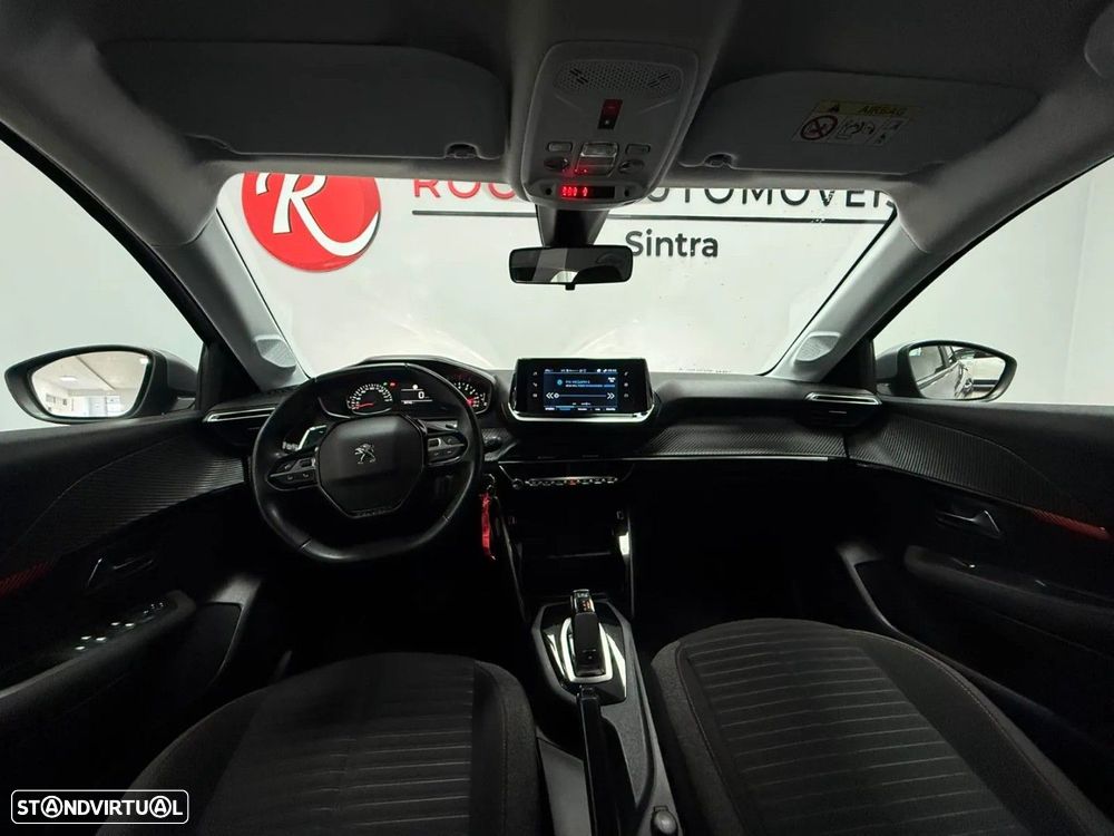 Peugeot 208 - 9