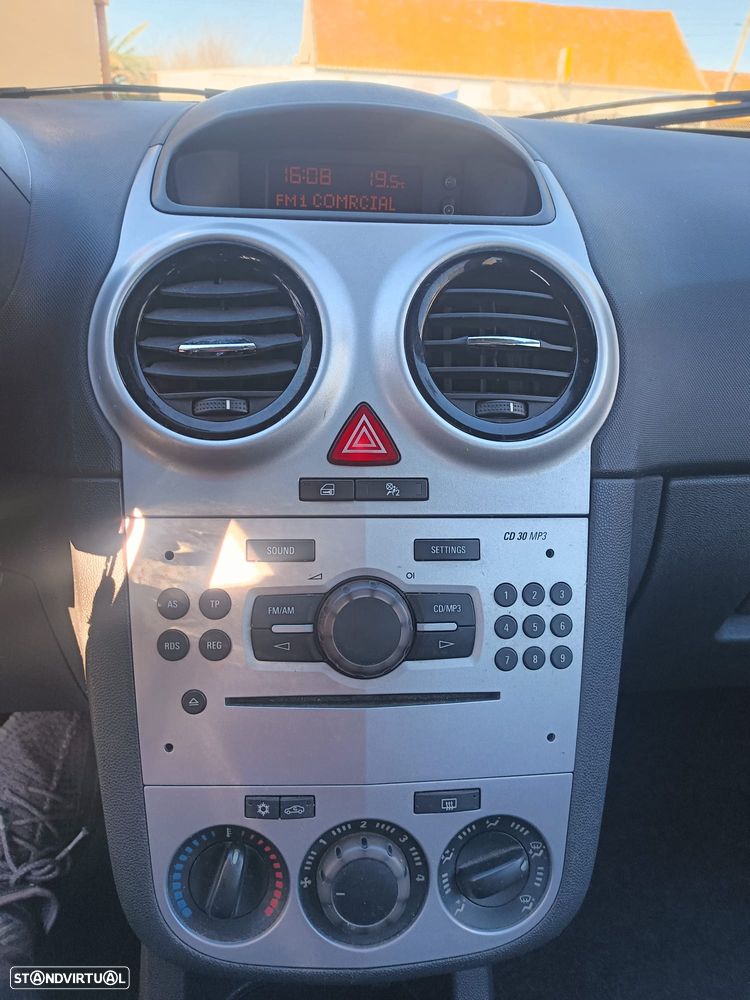 Opel Corsa 1.2 Enjoy - 9