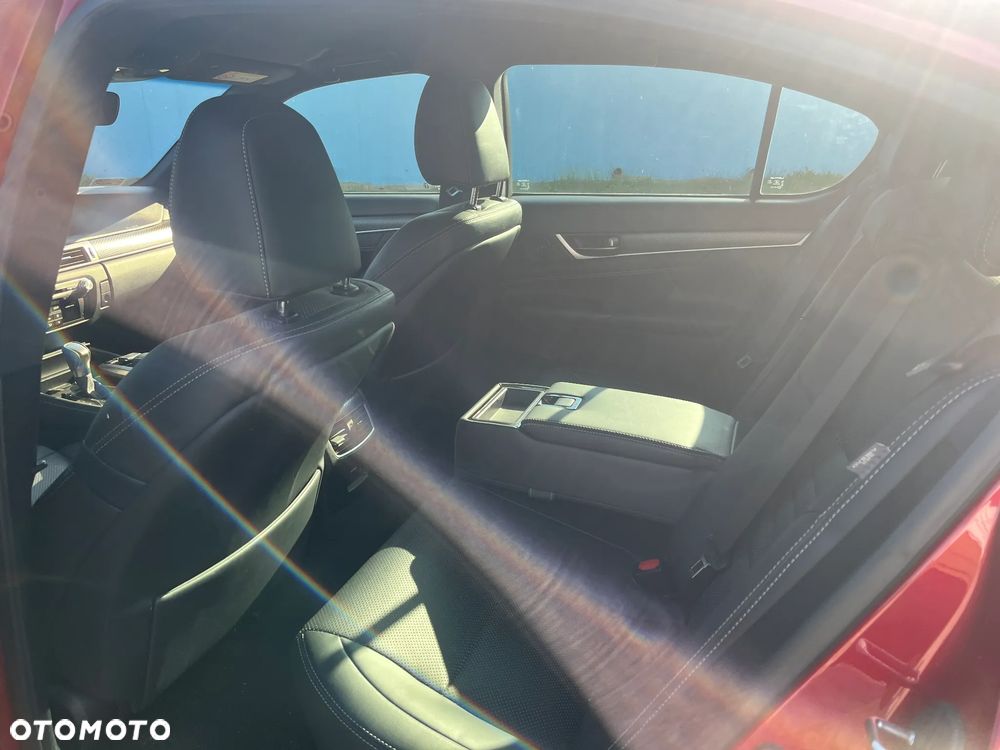 Lexus GS 200t / 300 F Sport - 7