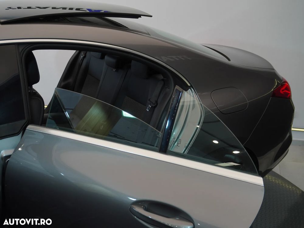 Mercedes-Benz CLA 180 d 7G-DCT - 20